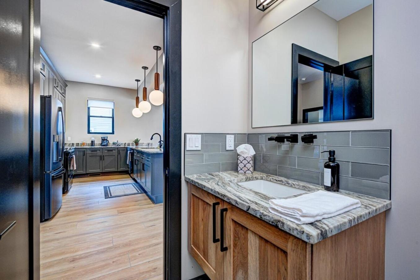It'S All Good - Two Homes Sleeps 18 Indianapolis Ngoại thất bức ảnh